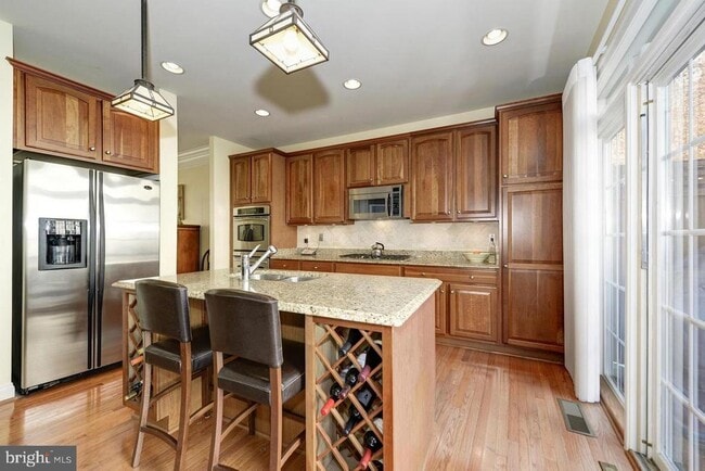 property at 174 Cameron Station Blvd