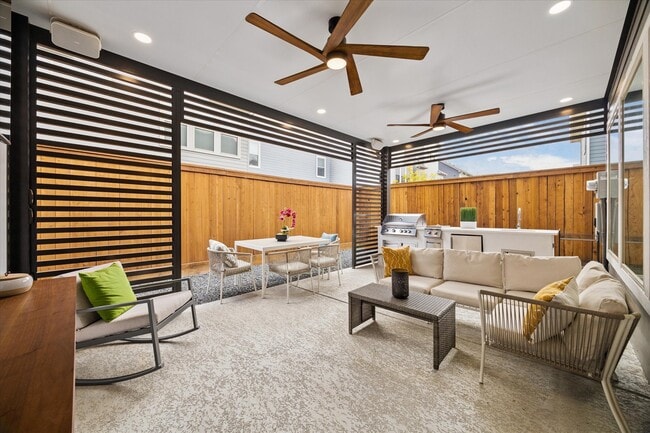 property at 10974 Hewitt Cliff Ln