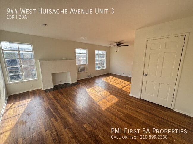 944 W Huisache Ave in San Antonio, TX - Building Photo - Building Photo