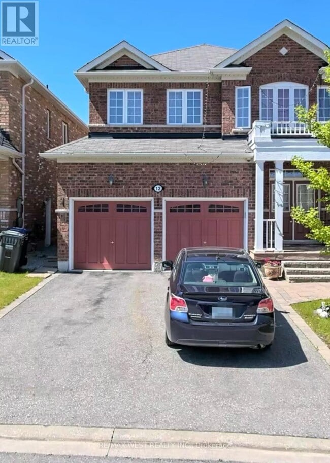 property at 12 Haviland Cir