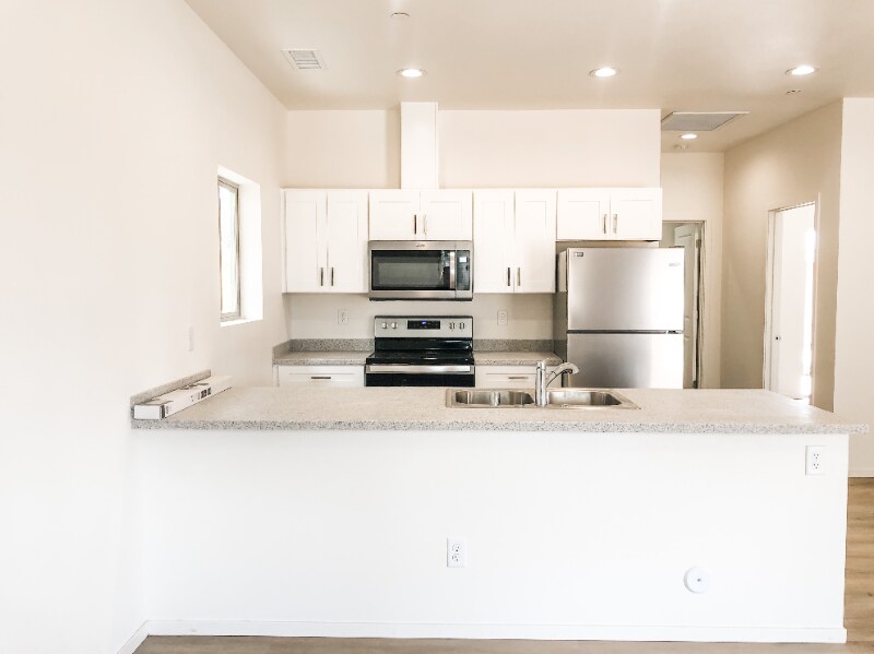 5848 Black Olive Dr in Paradise, CA - Building Photo