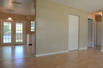 452 Edgehill Ave in Spring Hill, FL - Building Photo - Building Photo
