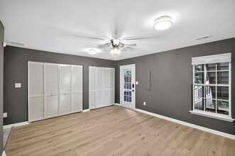 12099 Wallower Way in Linton Hall, VA - Building Photo - Building Photo