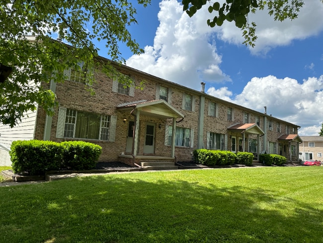 property at 4390 Darrow Rd