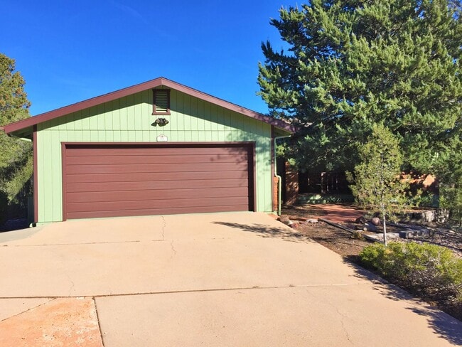 property at 656 Thunderbird Dr
