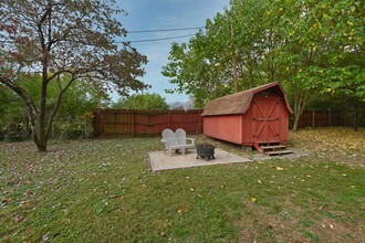 1709 Roger Ave in Nashville, TN - Foto de edificio - Building Photo