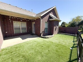 6665 W Valley View Rd in Rogers, AR - Building Photo - Building Photo