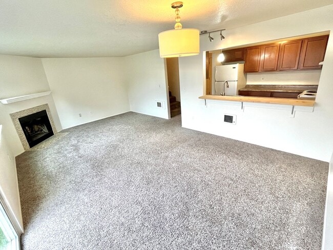 18825 SW Mayjohn Ct in Beaverton, OR - Building Photo - Building Photo