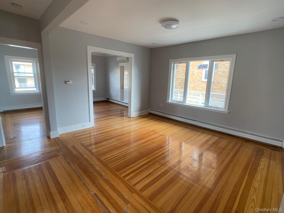 1-41 Beach 125th St in Queens, NY - Building Photo