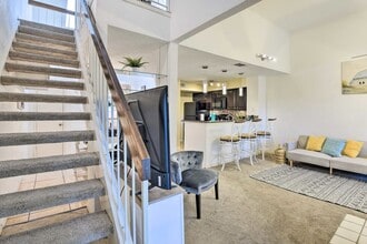 3420 Country Club Dr W, Unit 212 in Irving, TX - Building Photo - Building Photo