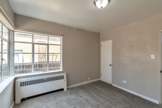 1410 Xavier St, Unit Unit A in Denver, CO - Foto de edificio - Building Photo