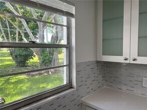 321 Newport V in Deerfield Beach, FL - Building Photo - Building Photo