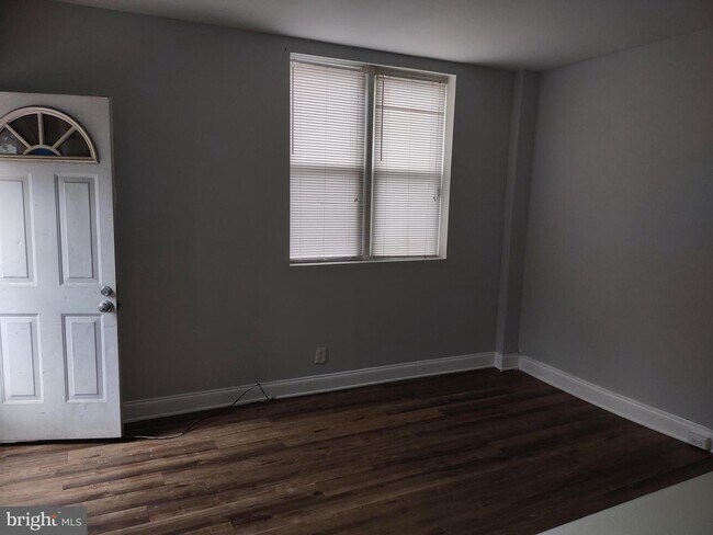 5244 Pennsgrove St in Philadelphia, PA - Building Photo - Building Photo