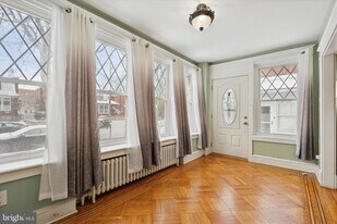 3227 Fuller St in Philadelphia, PA - Building Photo