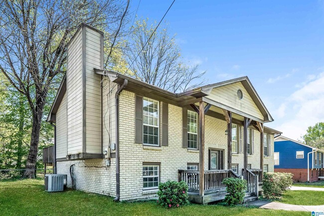 6645 McDuffie Rd in Pinson, AL - Building Photo - Building Photo