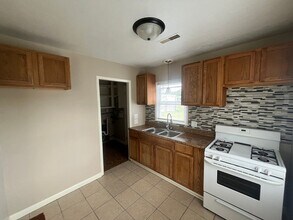 4319 Standish Dr in Fort Wayne, IN - Building Photo - Building Photo