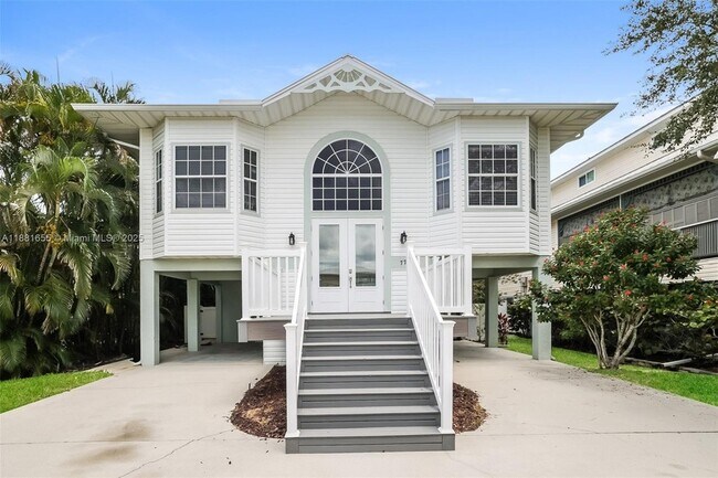 property at 771 Park Ave