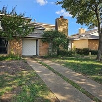 4951 Regal Bluff in Mesquite, TX - Building Photo