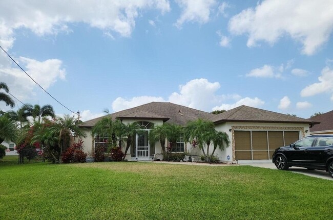 property at 3672 SW Carmody St