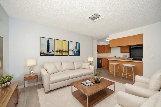 1352 Westover St in Melbourne, FL - Building Photo - Building Photo