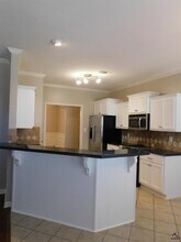 703 Post Oak Way in Warner Robins, GA - Foto de edificio - Building Photo