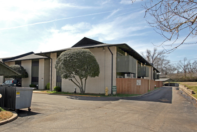 El Dorado Apartments in Tulsa, OK - Building Photo - Building Photo