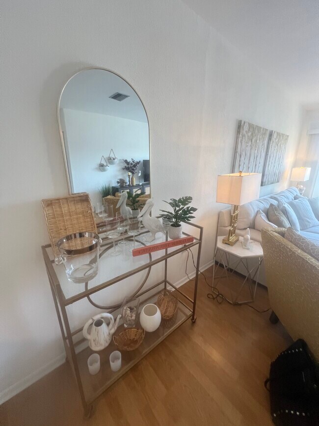 2041 Sunset Dr in Bradenton, FL - Building Photo - Building Photo