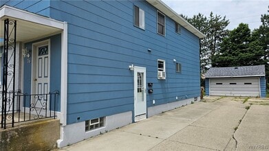 26 Wells Ave in Cheektowaga, NY - Building Photo - Building Photo