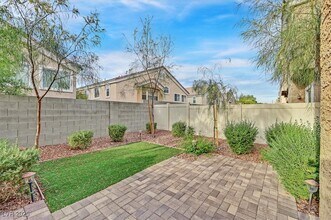 1554 Ward Frontier Ln in Henderson, NV - Building Photo - Building Photo