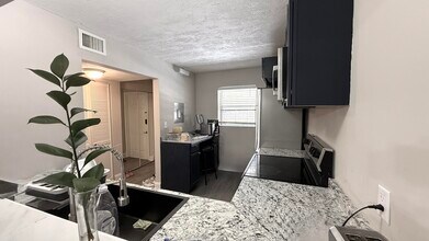 2925 SW 22nd Ave in Delray Beach, FL - Building Photo - Building Photo