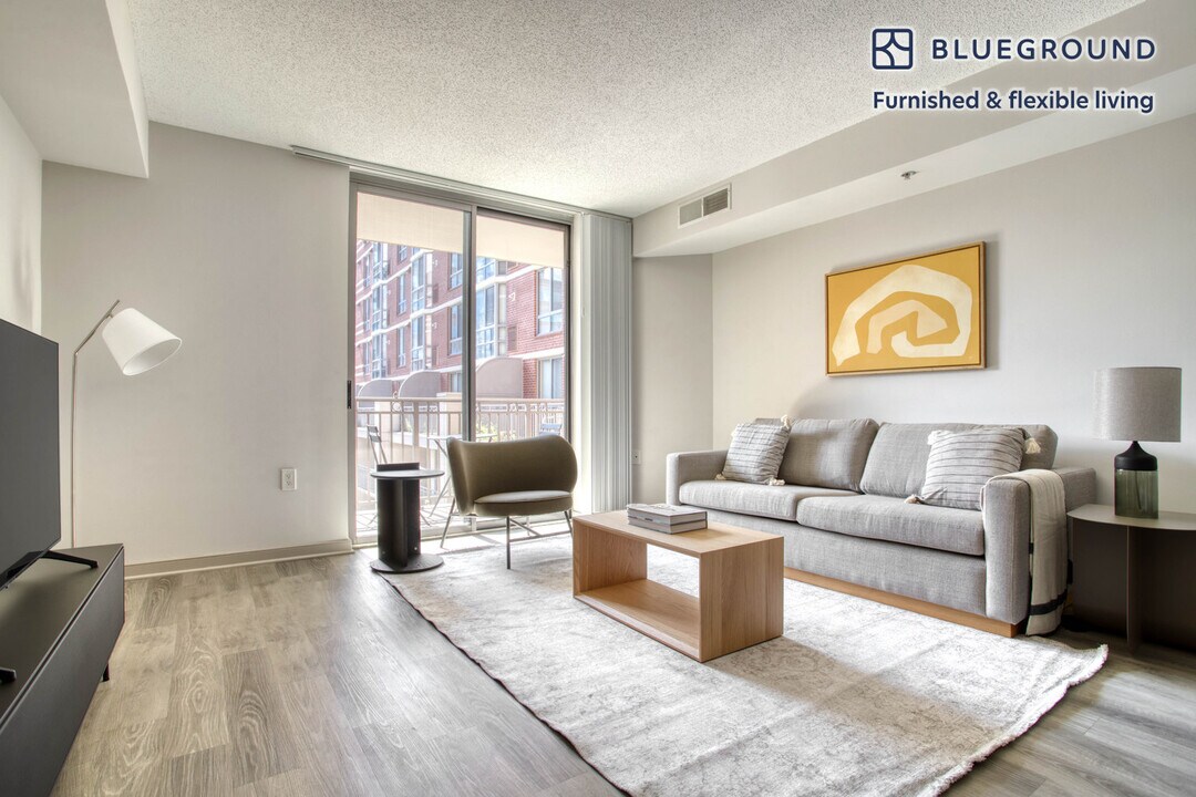 7707 Wisconsin Ave-Unit -FL6-ID578 in Bethesda, MD - Building Photo