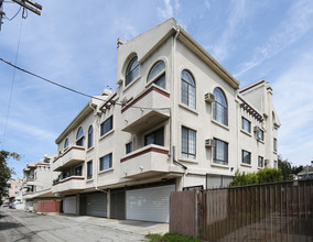 3939 Inglewood Blvd in Los Angeles, CA - Building Photo - Building Photo