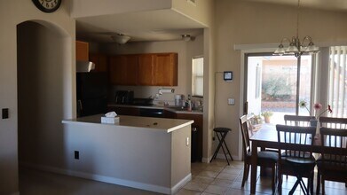 5284 Calle Granada in Sierra Vista, AZ - Building Photo - Building Photo