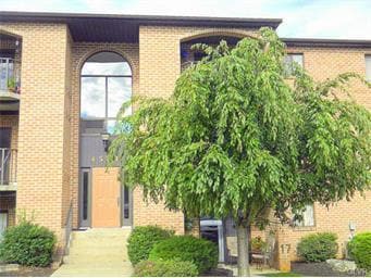 property at 4549 1/2 Hedgerow Dr