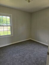 610 St Monica Dr in Cahokia Heights, IL - Building Photo - Building Photo