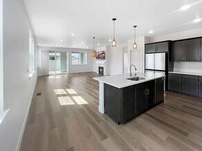 5457 S Polaris Ave in Meridian, ID - Building Photo - Building Photo