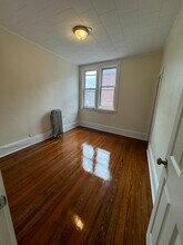 1 Miles St, Unit 2 in Boston, MA - Building Photo - Building Photo