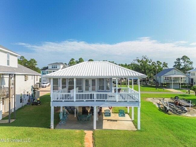 property at 6293 Pontiac Dr