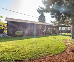 1406 S Division St in Walla Walla, WA - Building Photo - Building Photo