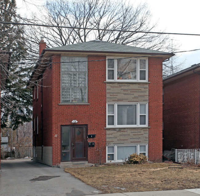 11 Wesley St in Toronto, ON - Building Photo - Primary Photo