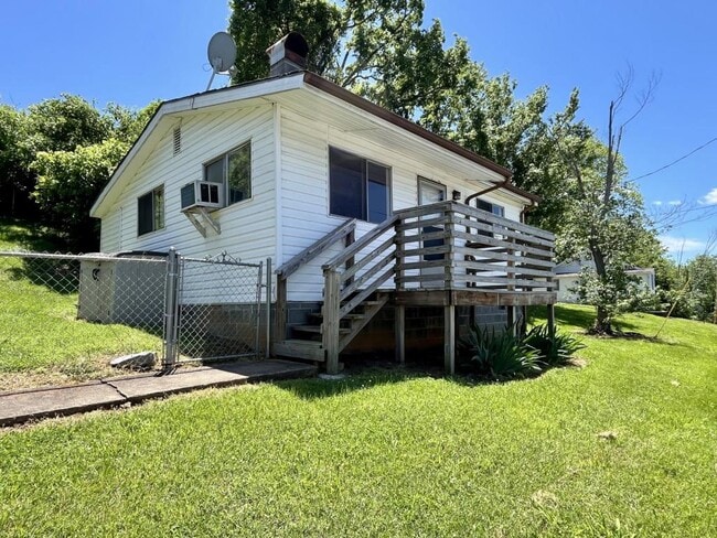 property at 318 Leonard St