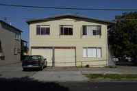 655 Laurel St in Redwood City, CA - Foto de edificio - Building Photo