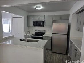 94-650-650 Nuao Pl in Waipahu, HI - Building Photo - Building Photo