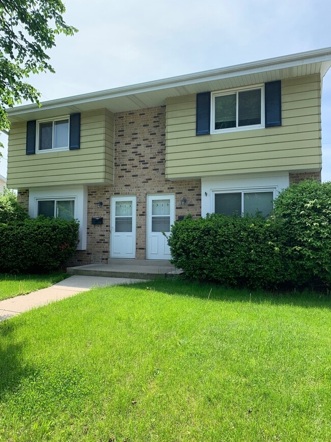313 Darlene Dr