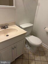 11645 Stoneview Square in Reston, VA - Building Photo - Building Photo