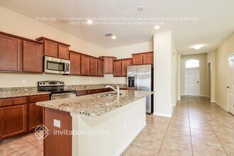 3247 Berwick Ln in Lakeland, FL - Building Photo - Building Photo