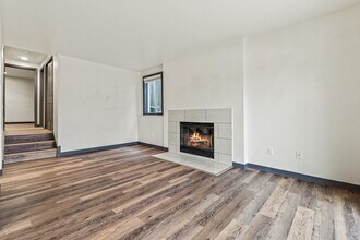 5001 38th Ave SW in Seattle, WA - Building Photo - Building Photo