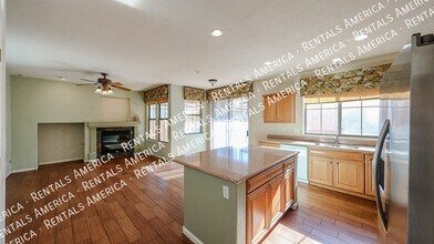 13601 W Cypress St in Goodyear, AZ - Building Photo - Building Photo