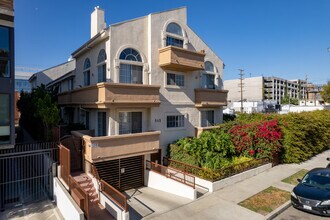 945 N Hudson Ave in Los Angeles, CA - Building Photo - Primary Photo