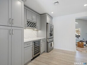 24 King St in Stamford, CT - Building Photo - Building Photo